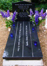 Maria's grave - click to enlarge